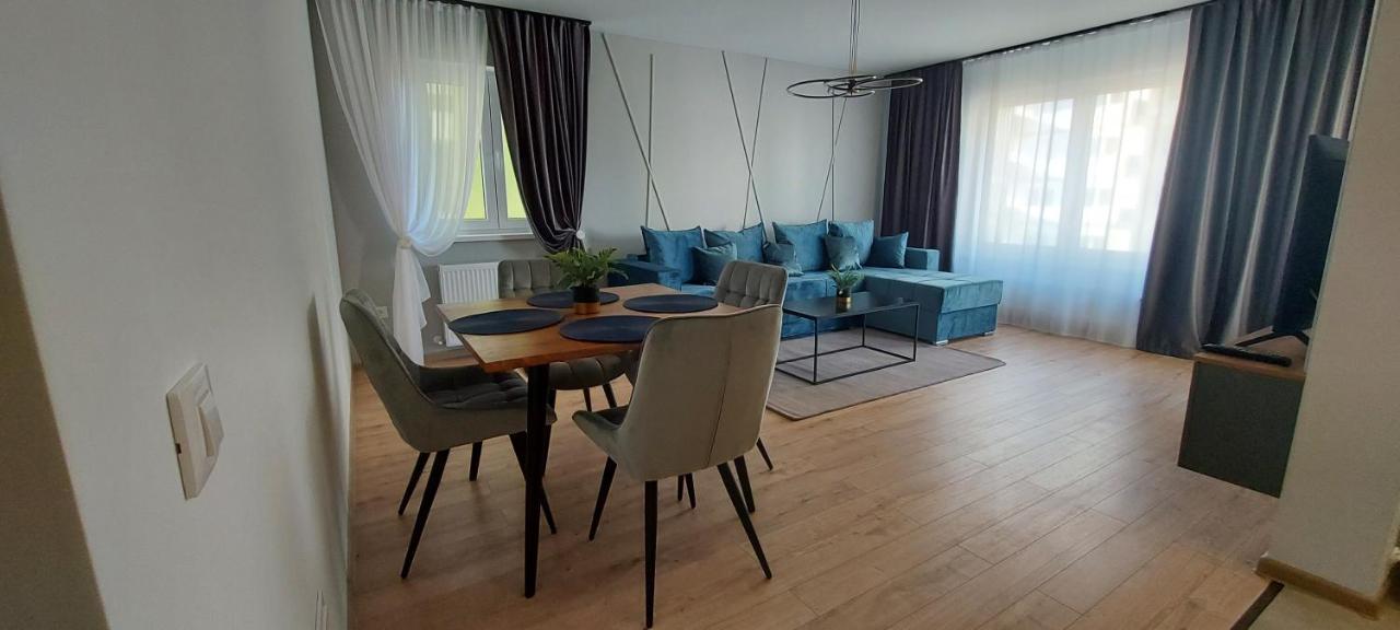 Mountain View Maria Apartment Брашов Екстериор снимка