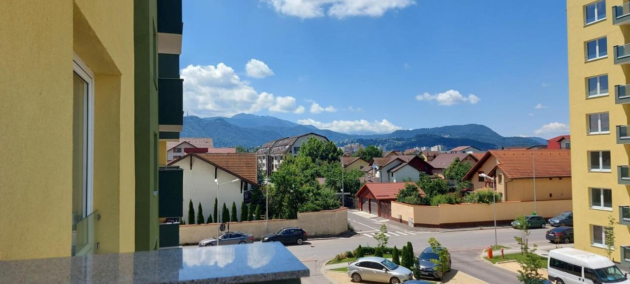Mountain View Maria Apartment Брашов Екстериор снимка