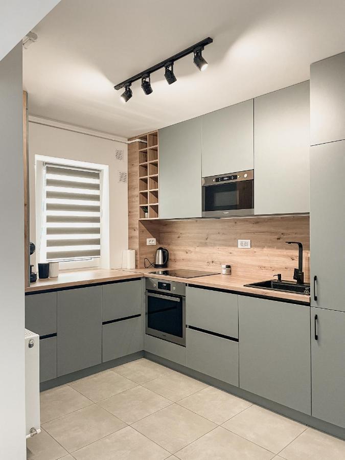 Mountain View Maria Apartment Брашов Екстериор снимка